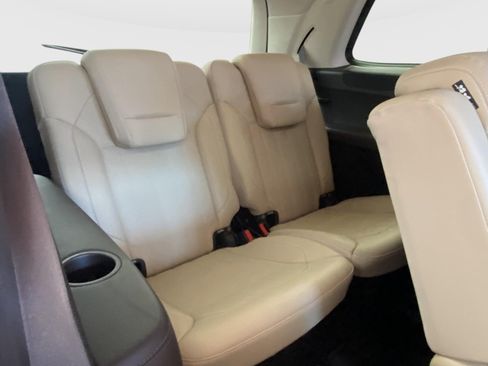 Used 2018 Mercedes-Benz GLS 450 4MATIC image 15
