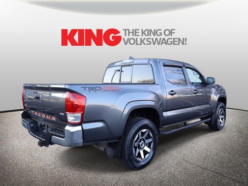 Used 2021 Toyota Tacoma SR AWD/4WD image 3