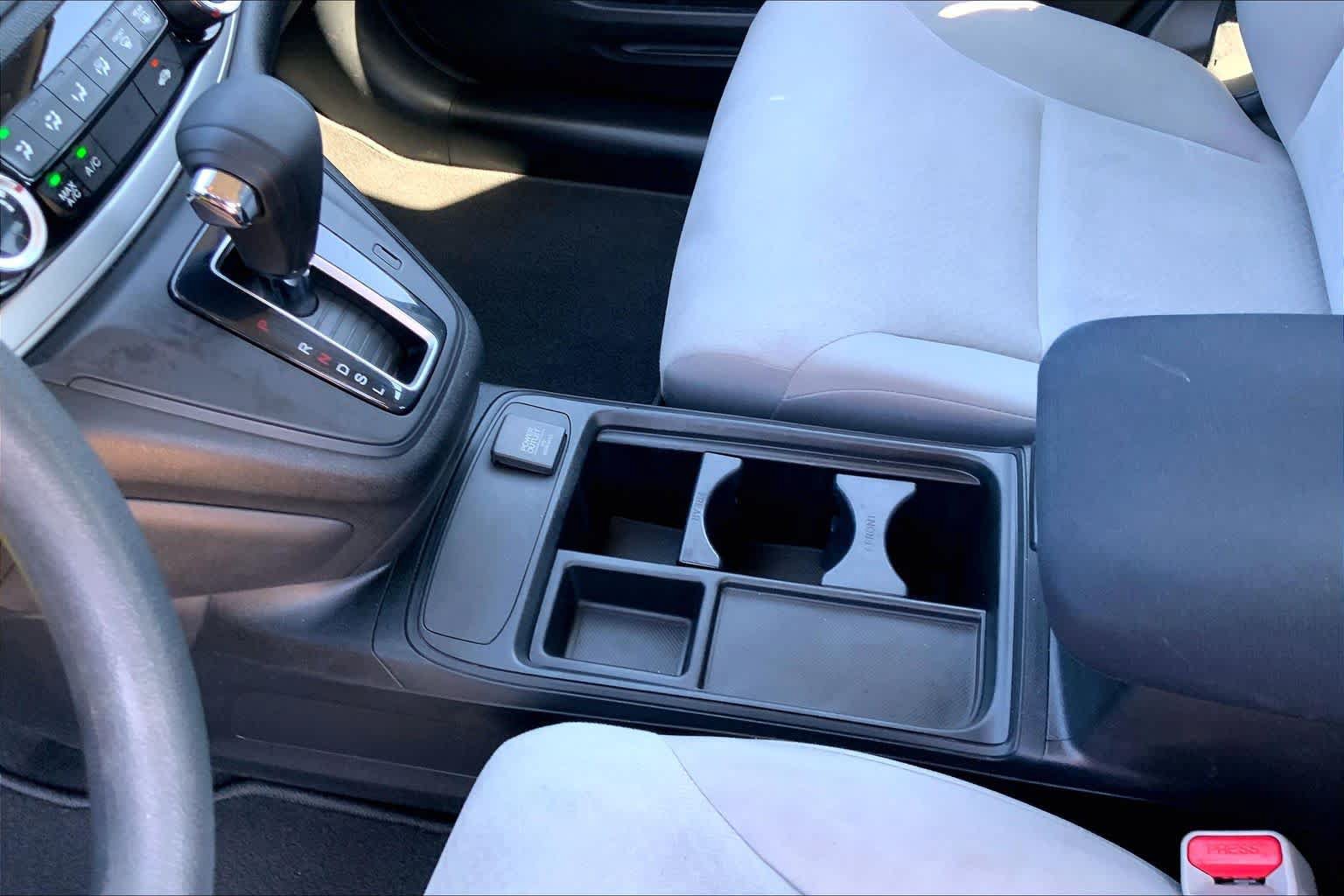 Used 2015 Honda CR-V LX image 17