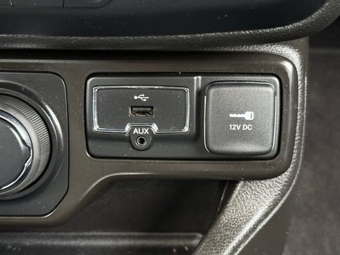 Used 2020 Jeep Renegade Limited AWD/4WD image 21