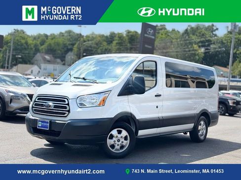 Used 2017 Ford Transit 150 XLT RWD image 1