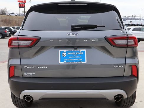 Certified 2025 Ford Escape Platinum image 4