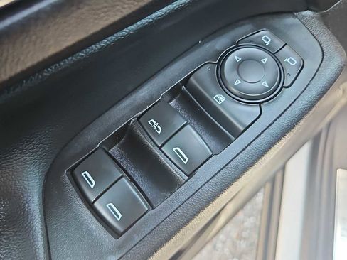 Used 2020 Chevrolet Equinox Premier image 15