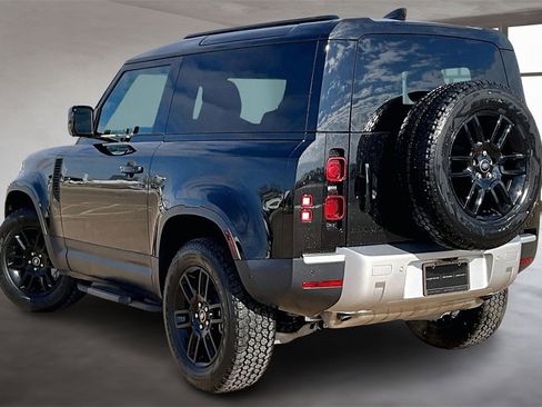 Certified 2025 Land Rover Defender 90 S image 12