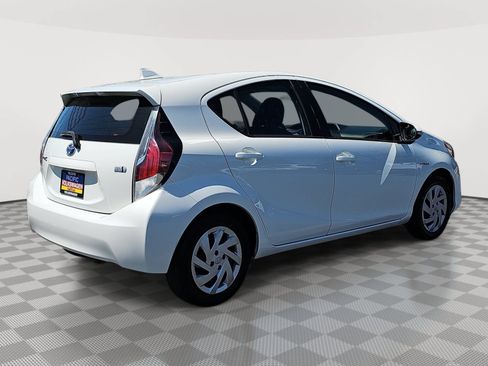 Used 2015 Toyota Prius C Two FWD image 5
