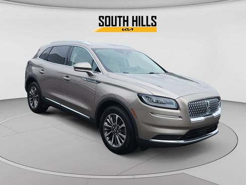 Used 2021 Lincoln Nautilus AWD w/ Equipment Group 101A image 7