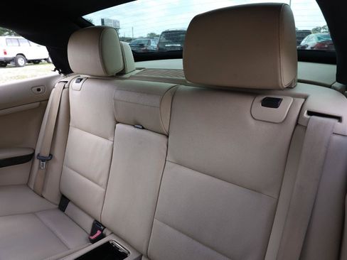 Used 2009 BMW 328i Convertible RWD image 8
