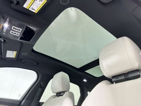 New 2026 Jaguar F-PACE R-Dynamic S image 14