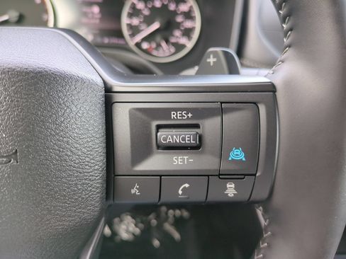Used 2026 Nissan Rogue SV FWD image 24