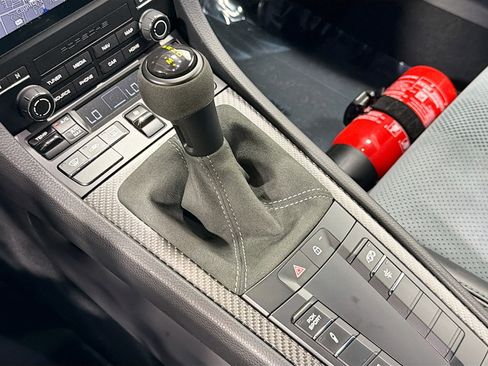 Used 2025 Porsche 718 Cayman GT4 RS w/ Chrono Package RWD image 25