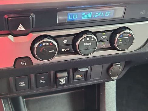 Used 2021 Toyota Tacoma SR5 RWD image 24