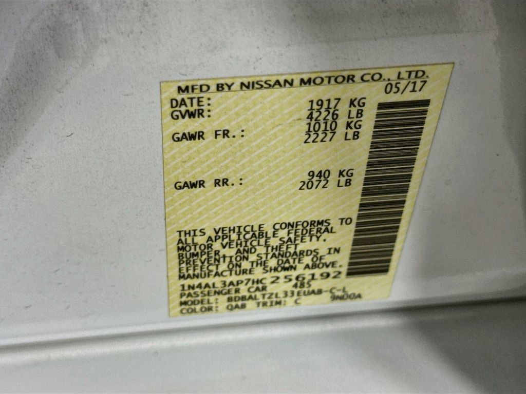 Used 2017 Nissan Altima 2.5 SL w/ 2.5 Technology Package FWD image 41