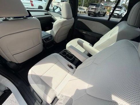 Used 2025 Lexus TX 350 AWD w/ Technology Package image 28