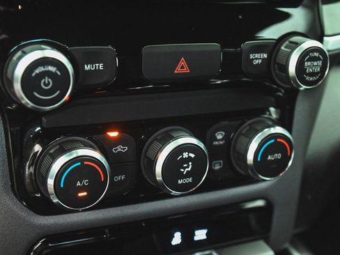 Used 2022 RAM 1500 Big Horn image 22