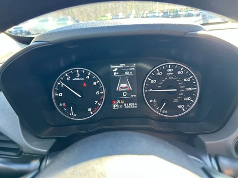 Used 2024 Subaru Crosstrek 2.0i Premium image 25