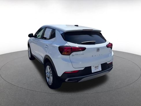Used 2025 Buick Encore GX Preferred AWD/4WD image 11