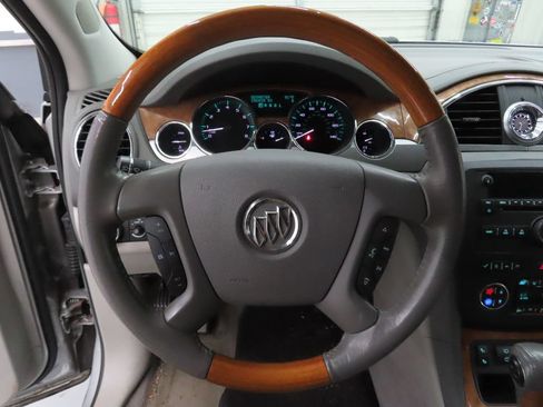 Used 2011 Buick Enclave CXL FWD image 14