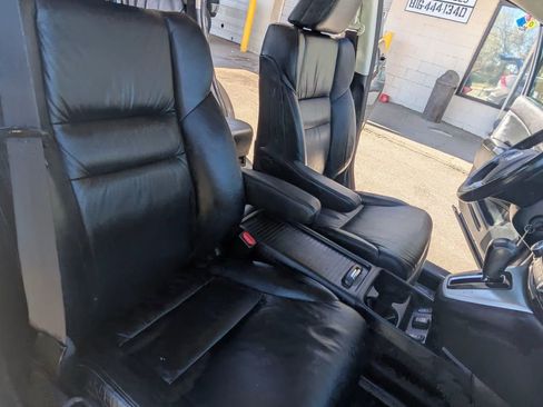 Used 2012 Honda CR-V EX-L image 18