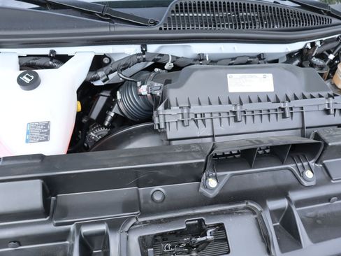 New 2026 GMC Savana 3500 w/ Driver Convenience Package RWD image 16