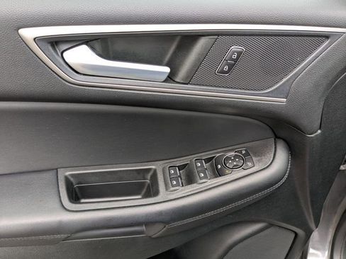 Used 2023 Ford Edge SEL w/ Convenience Package image 30