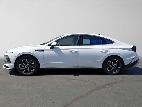Used 2025 Hyundai Sonata SEL FWD image 6