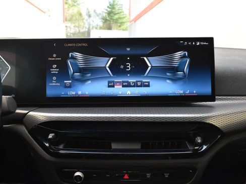 Used 2025 BMW 430i xDrive Convertible AWD/4WD image 35