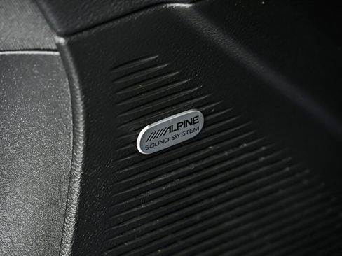 Used 2019 Dodge Challenger R/T Scat Pack RWD image 14