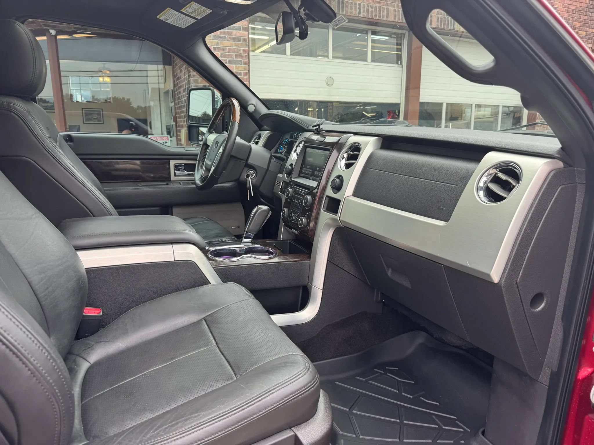 Used 2014 Ford F150 Platinum AWD/4WD image 41
