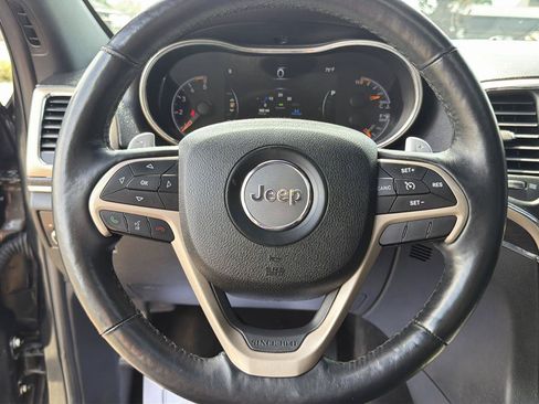 Used 2014 Jeep Grand Cherokee Limited w/ Trailer Tow Group IV AWD/4WD image 10