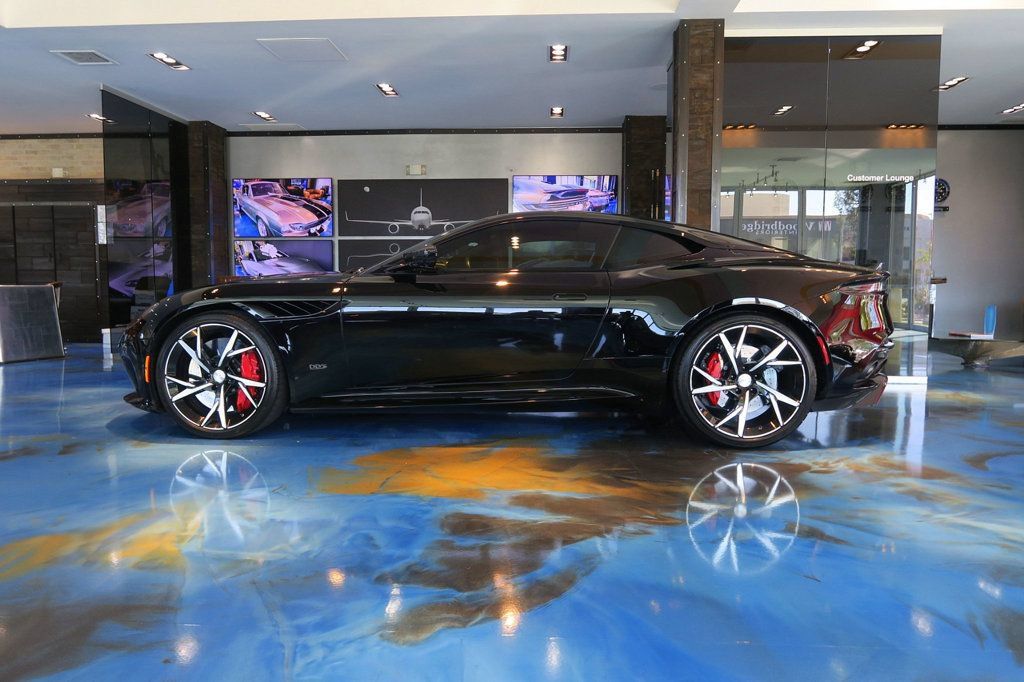 Used 2019 Aston Martin DBS Superleggera RWD image 5