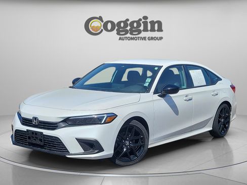 Used 2023 Honda Civic Sport image 1