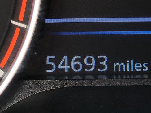Used 2024 Nissan Altima 2.5 SV FWD image 24