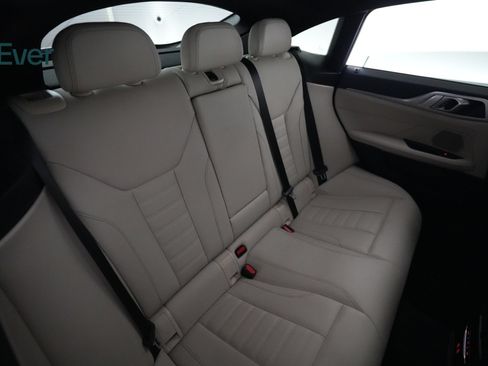 Used 2023 BMW i4 eDrive40 w/ M Sport Package RWD image 5