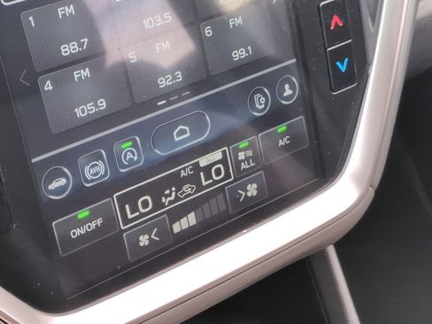 Used 2025 Subaru Crosstrek 2.0i Premium AWD/4WD image 23