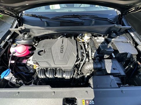 New 2026 Kia Sportage EX image 24