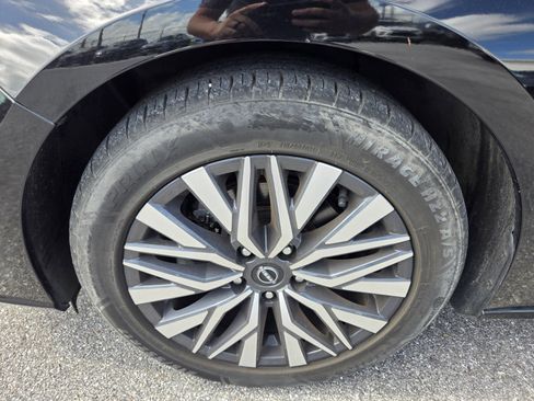 Used 2023 Nissan Altima 2.5 SV FWD image 19