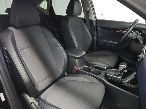 Used 2023 Kia Seltos S w/ Navigation Package image 14