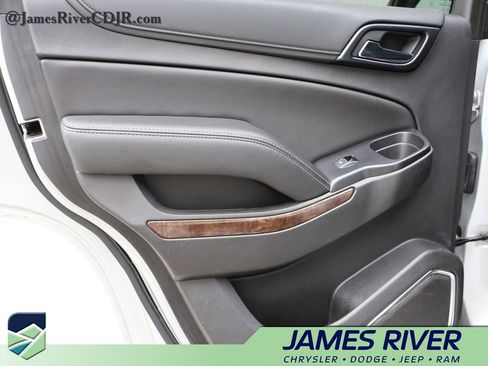 Used 2018 Chevrolet Tahoe LT image 18