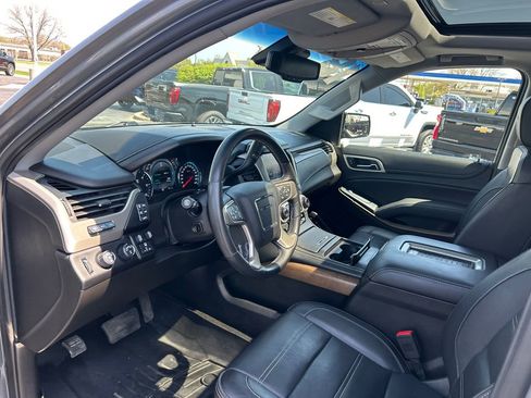 Used 2018 GMC Yukon Denali AWD/4WD image 18