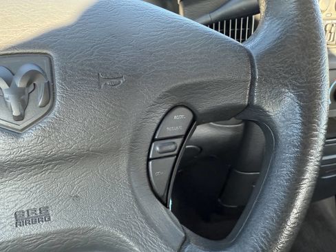 Used 2003 Dodge Ram 1500 Truck ST image 12