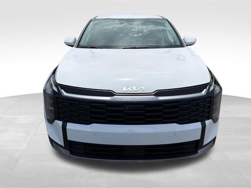 New 2026 Kia Sportage LX FWD image 2