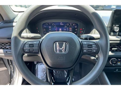 Certified 2024 Honda Accord LX image 32