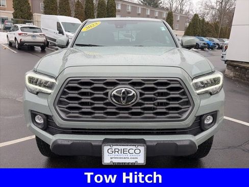 Used 2023 Toyota Tacoma TRD Off-Road image 2