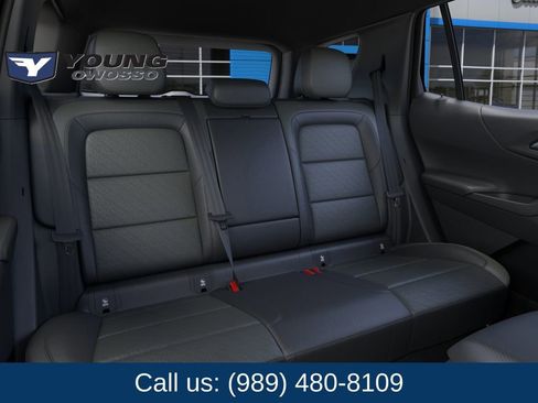 New 2026 Chevrolet Equinox LT w/ Convenience Package II FWD image 17