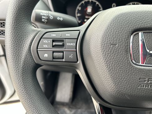 Certified 2024 Honda HR-V LX image 37