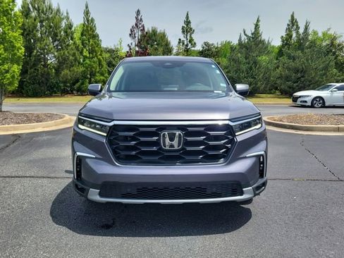 Certified 2025 Honda Pilot EX-L image 2