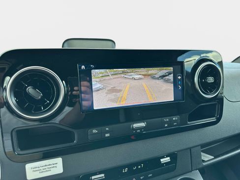 New 2025 Mercedes-Benz Sprinter 2500 image 19