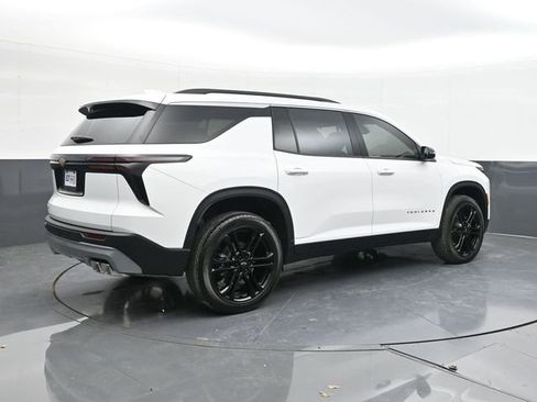 New 2026 Chevrolet Traverse LT w/ LPO, Floor Liner Package image 15