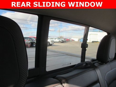 Certified 2022 GMC Canyon AT4 w/ Trailering Package image 20