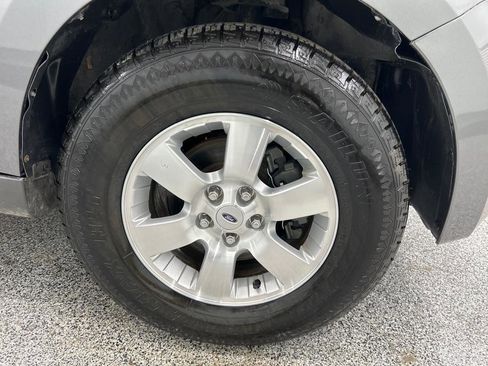 Used 2010 Ford Escape Limited AWD/4WD image 15
